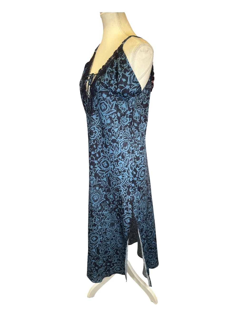 Free People Blue Jacquard Slip Dress with Blue Lace Trim NWT - Picture 3 of 8